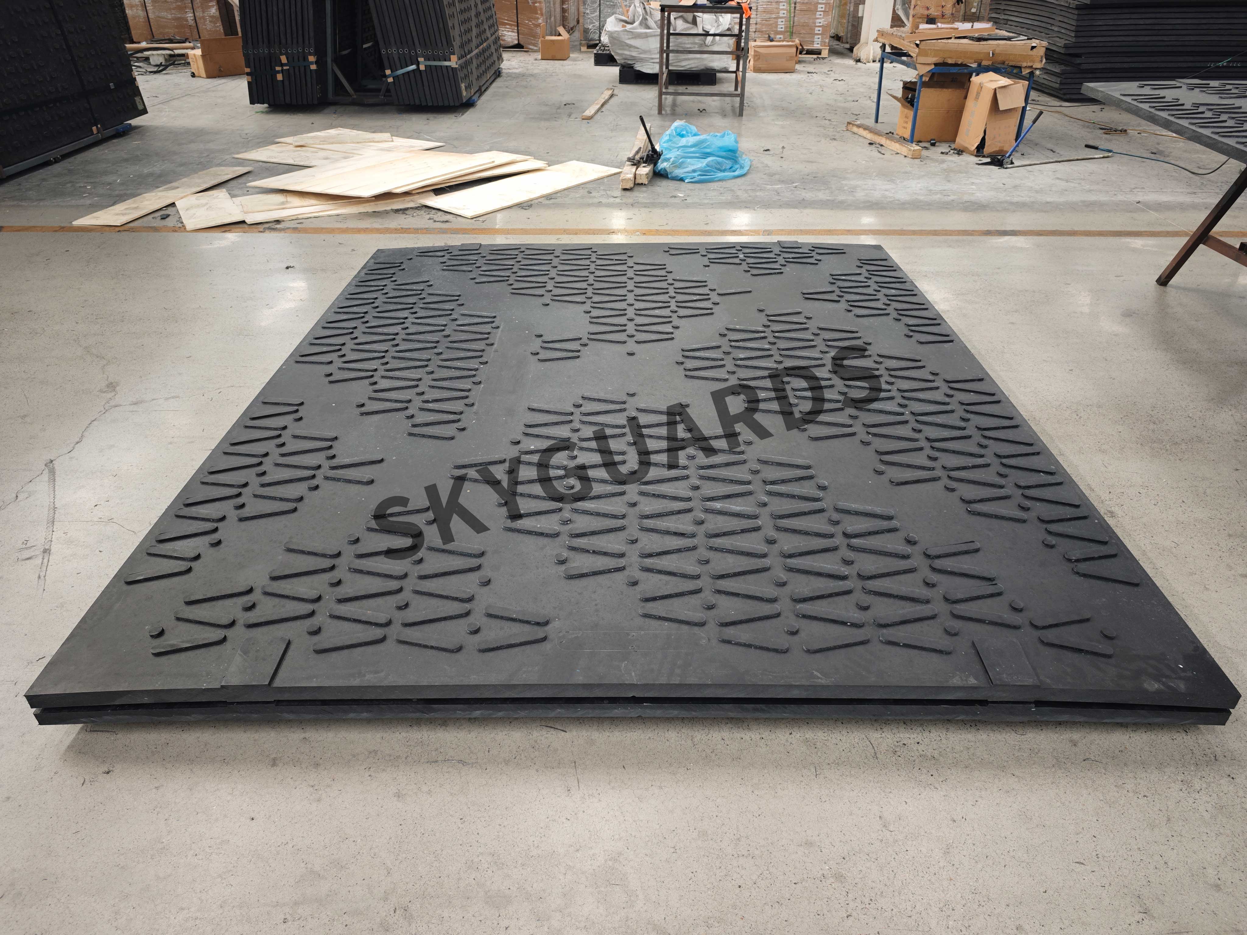 Dura mats -heavy duty ground protection mats