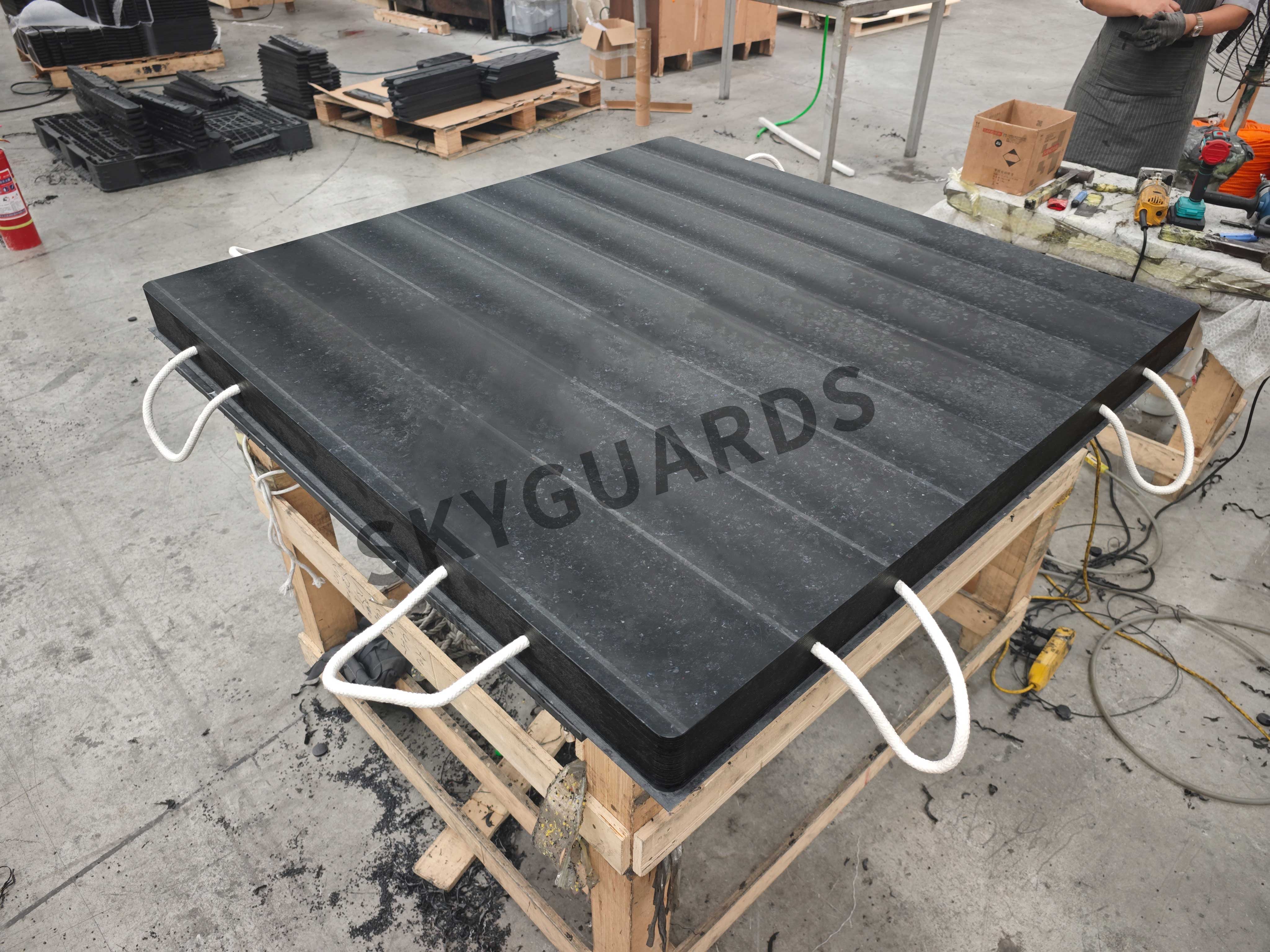 Standard Crane outrigger pads