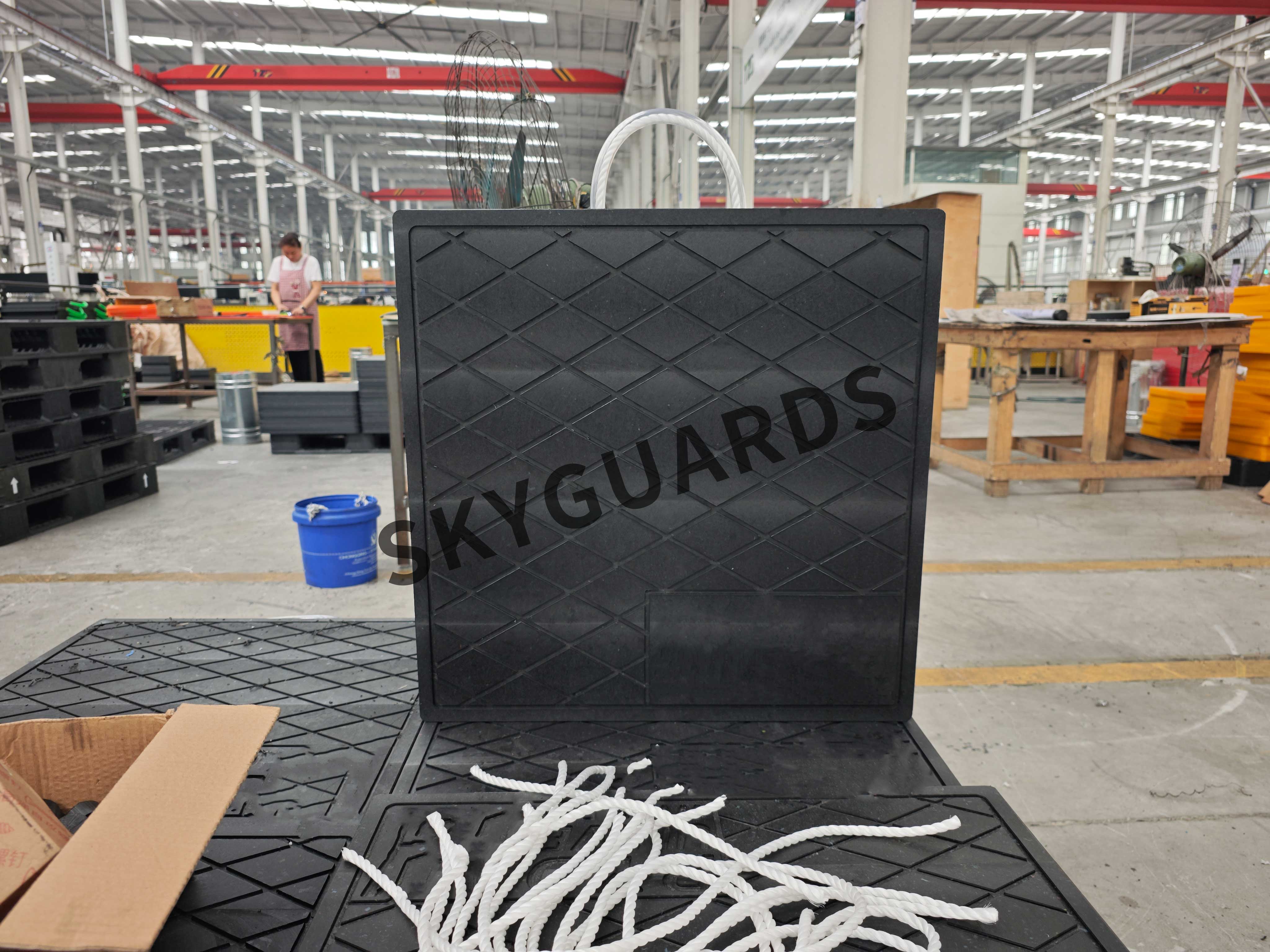Standard Crane outrigger pads